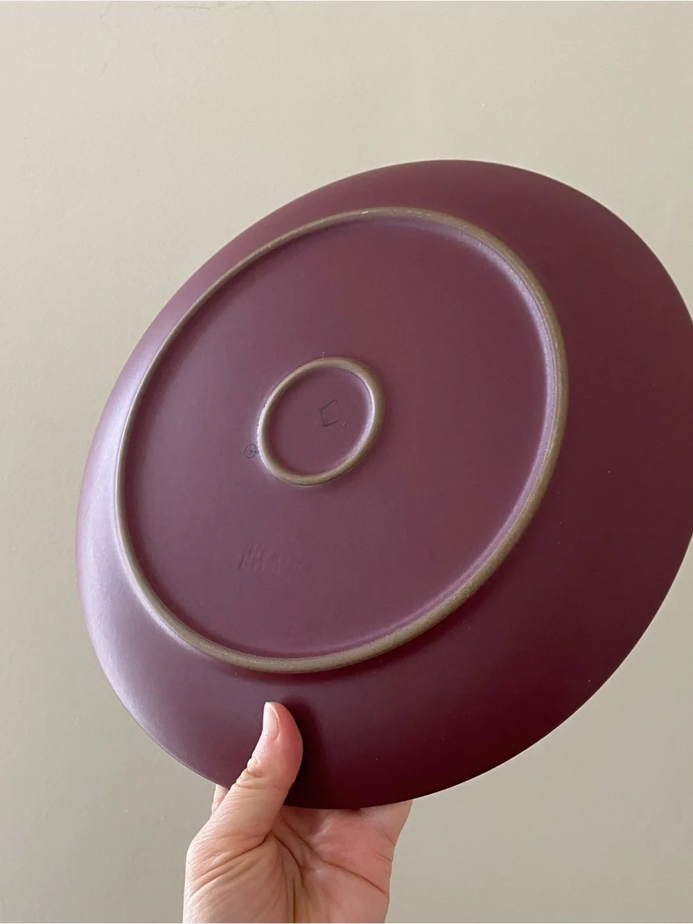 $68 New Heath Ceramics + Herman Miller Coupe Dinner Plate in Cranberry 11'' Dia